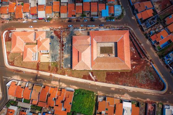 Educação: secretário visita creche e escola no Diamantina